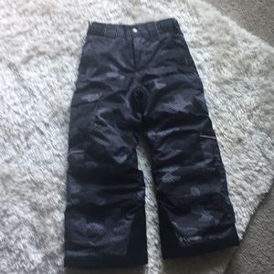 Boys snow pants
